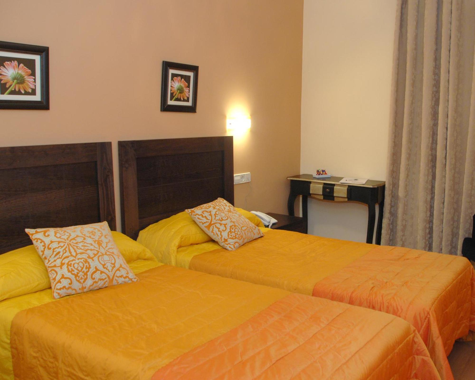 Hotel Hc Sigueenza Dış mekan fotoğraf