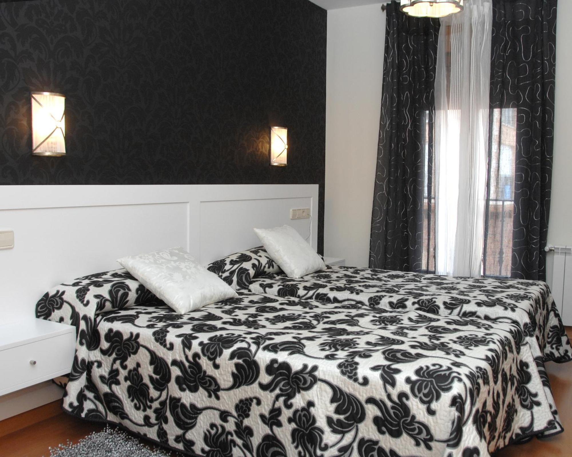 Hotel Hc Sigueenza Dış mekan fotoğraf