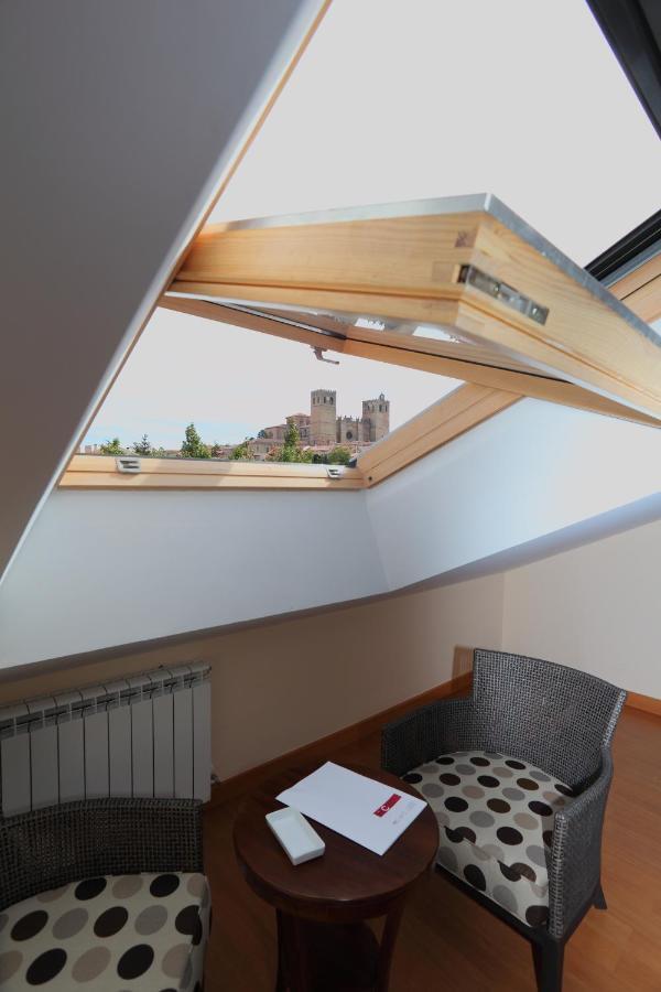 Hotel Hc Sigueenza Dış mekan fotoğraf